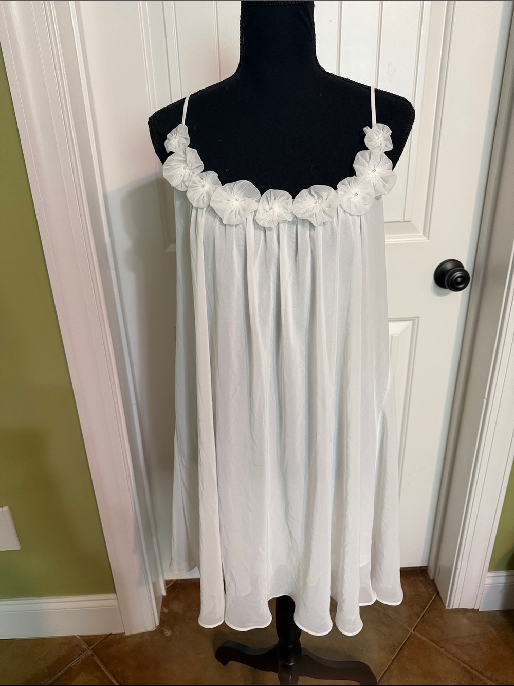 Oscar de la Renta White Floral-Trim Spaghetti Strap Dress